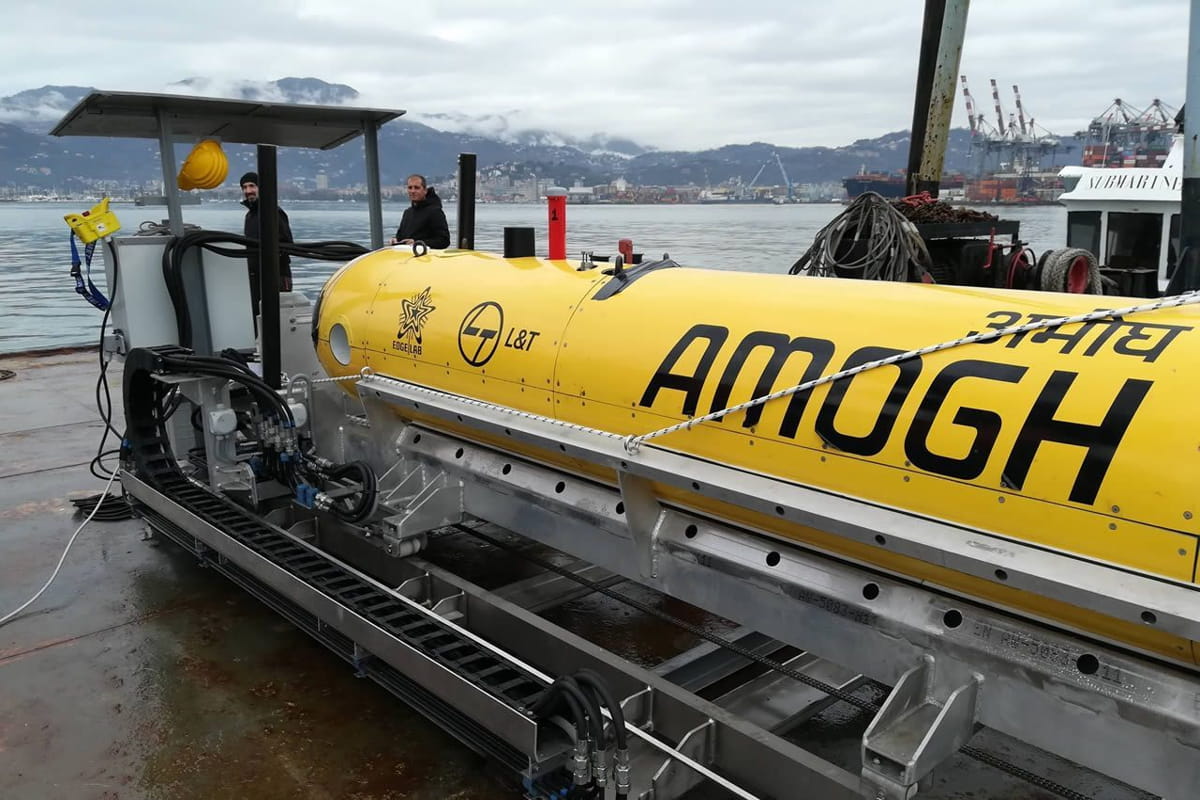 The World of Submersibles