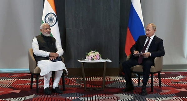 Prime Minister Narendra Modi and President Vladimir Putin at a bilateral meeting