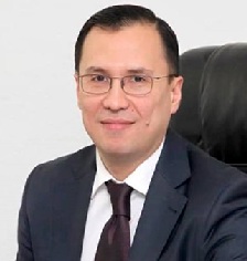 Ulugbek A Khasanov